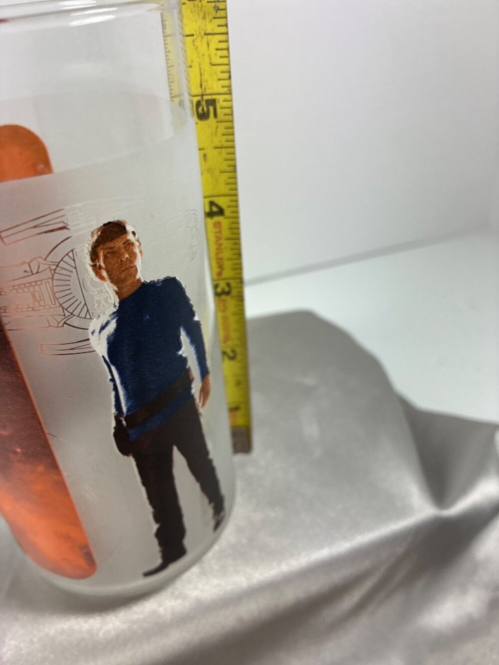 Star Trek Spock Pint Glass 2008 Paramount CBS Leonard Nimoy Etched Collectible - Picture 8 of 8